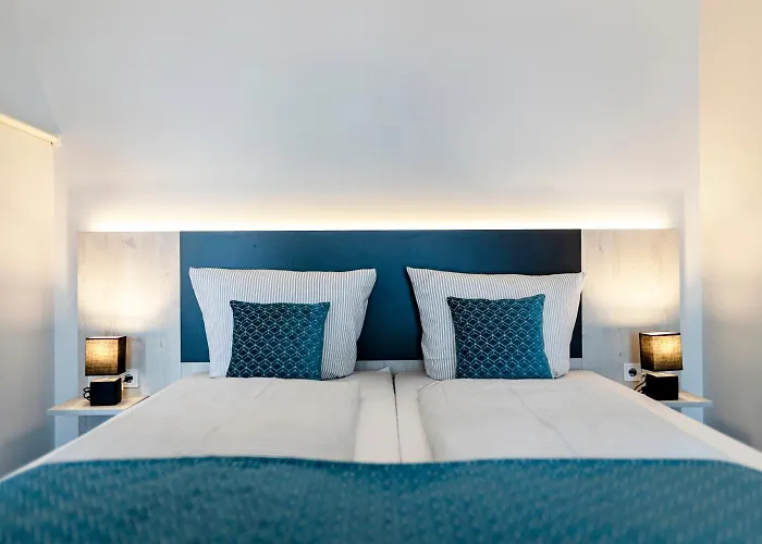 Hotell Historischer Krug 4*